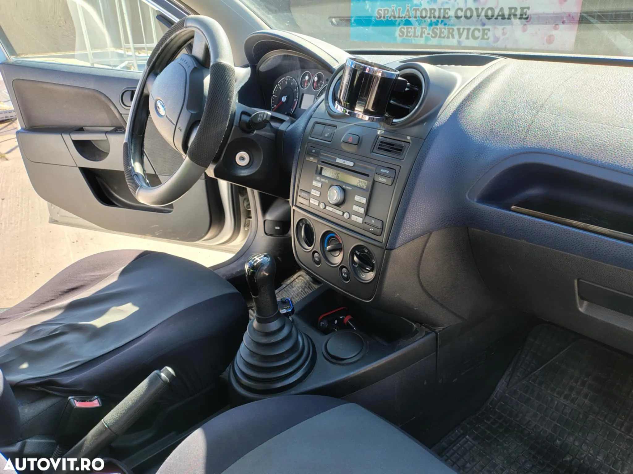 Ford Fiesta - 2