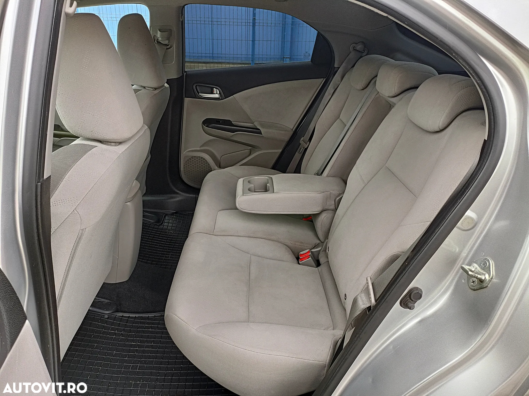 Honda Civic 2.2 CDTI Executive - 6