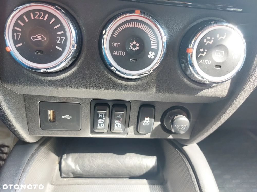 Mitsubishi ASX 1.6 Blue Sky Edition - 13