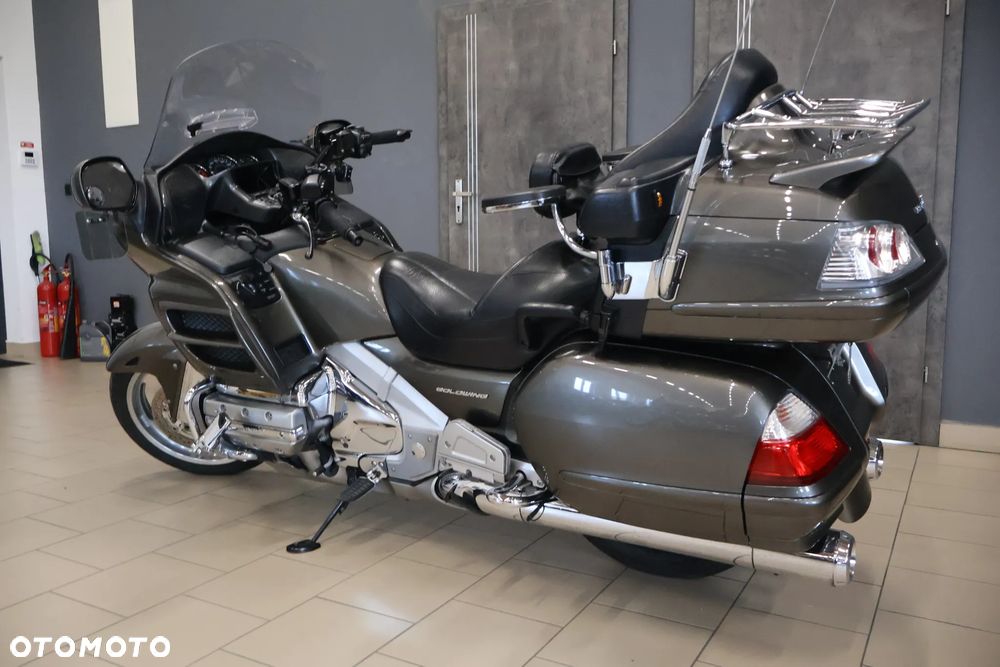 Honda GL - 25