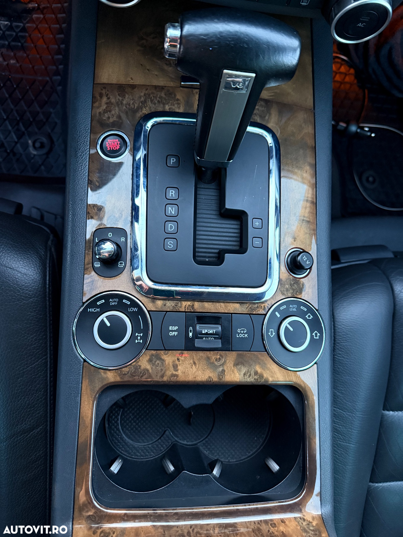 Volkswagen Touareg - 13