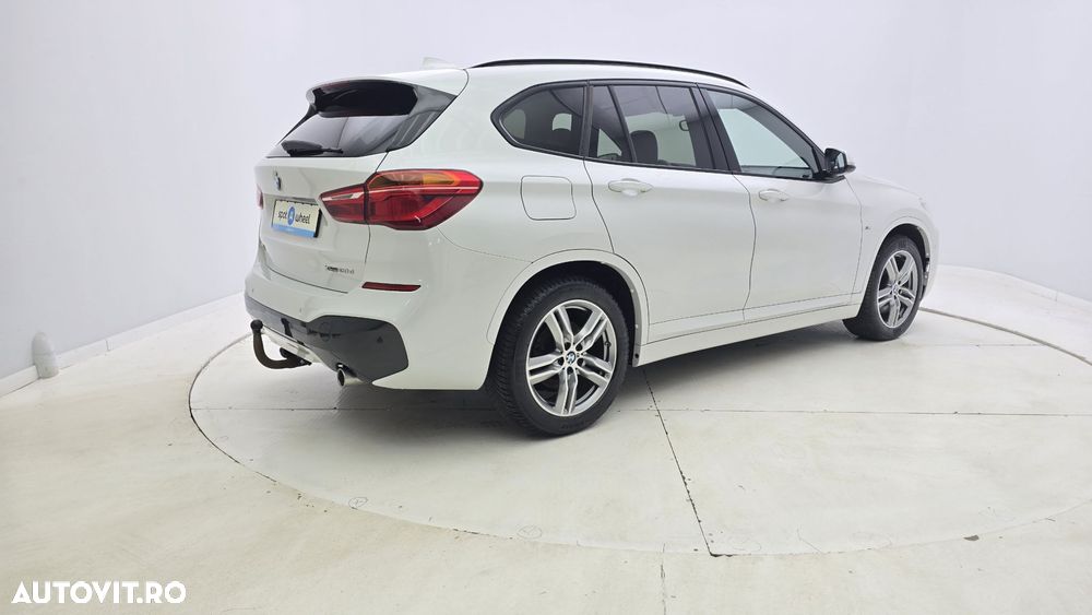 BMW X1 - 6