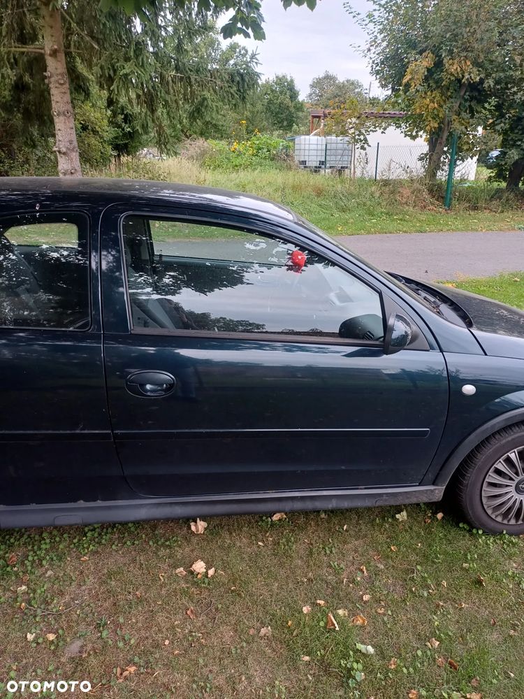 Belka tylna zdrowa Opel Corsa C 1.2 kod Z20U 2003r na części - 6