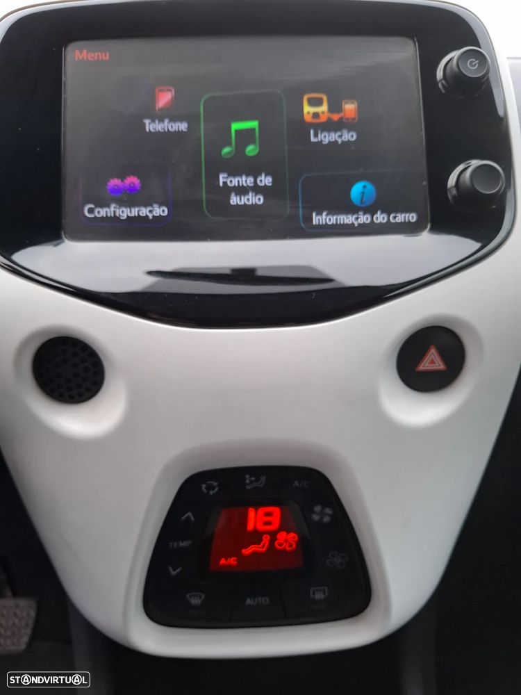 Peugeot 108 Top! 1.0 VTi Allure - 17