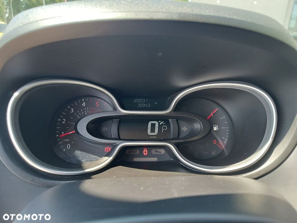Renault Trafic - 13