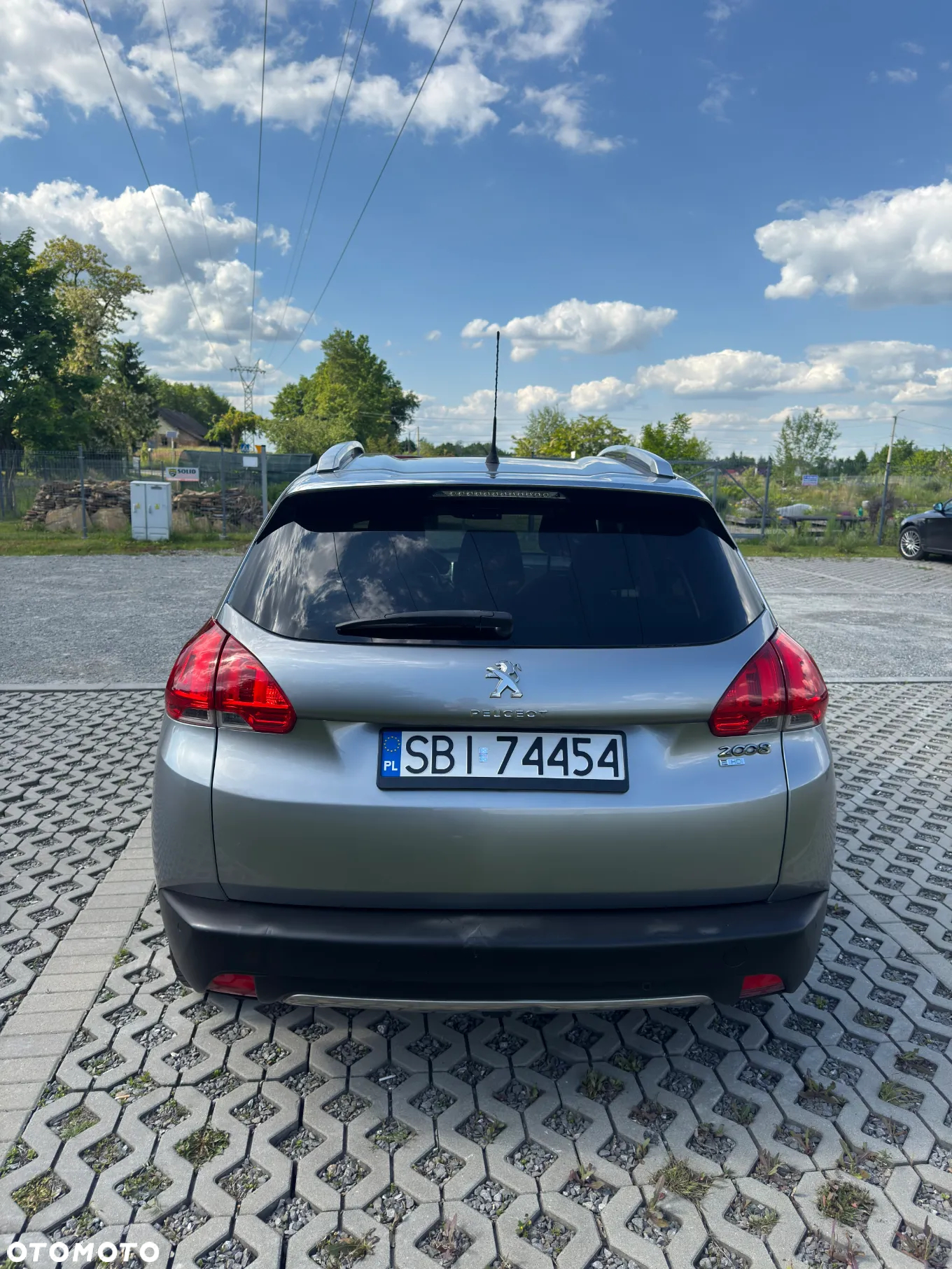 Peugeot 2008 - 5