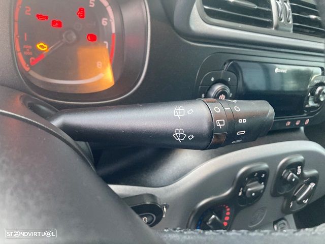 Fiat Panda 1.0 Hybrid Cross - 14