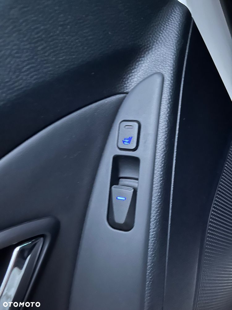 Hyundai ix35 2.0 CRDi 4WD Premium - 33