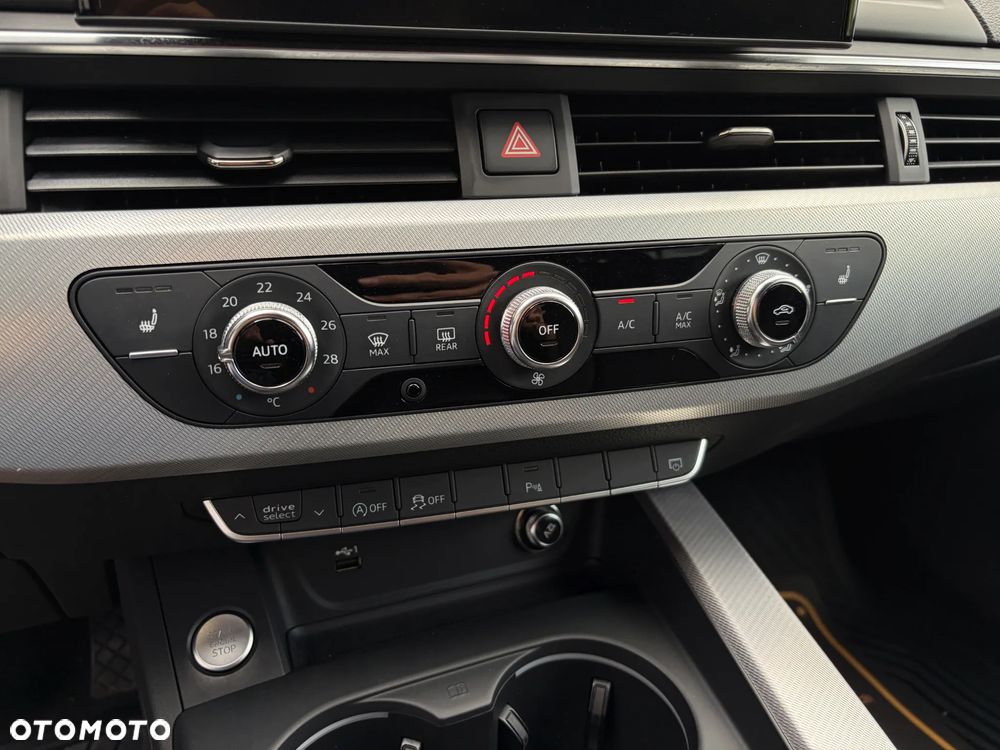 Audi A4 Avant 40 TDI quattro S tronic - 32