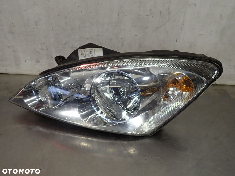 LAMPA LEWA PRZEDNIA KIA CEED 20-B856 - 2