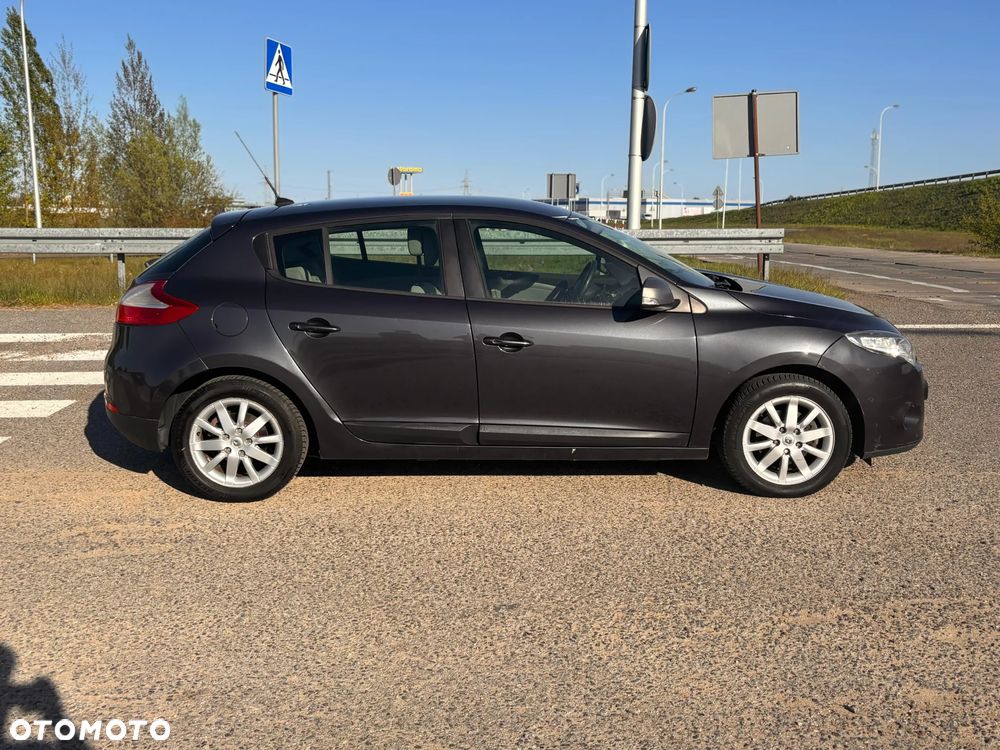 Renault Megane - 5