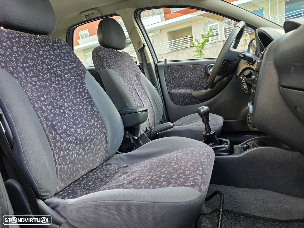 Opel Corsa 1.2 16V Elegance - 19