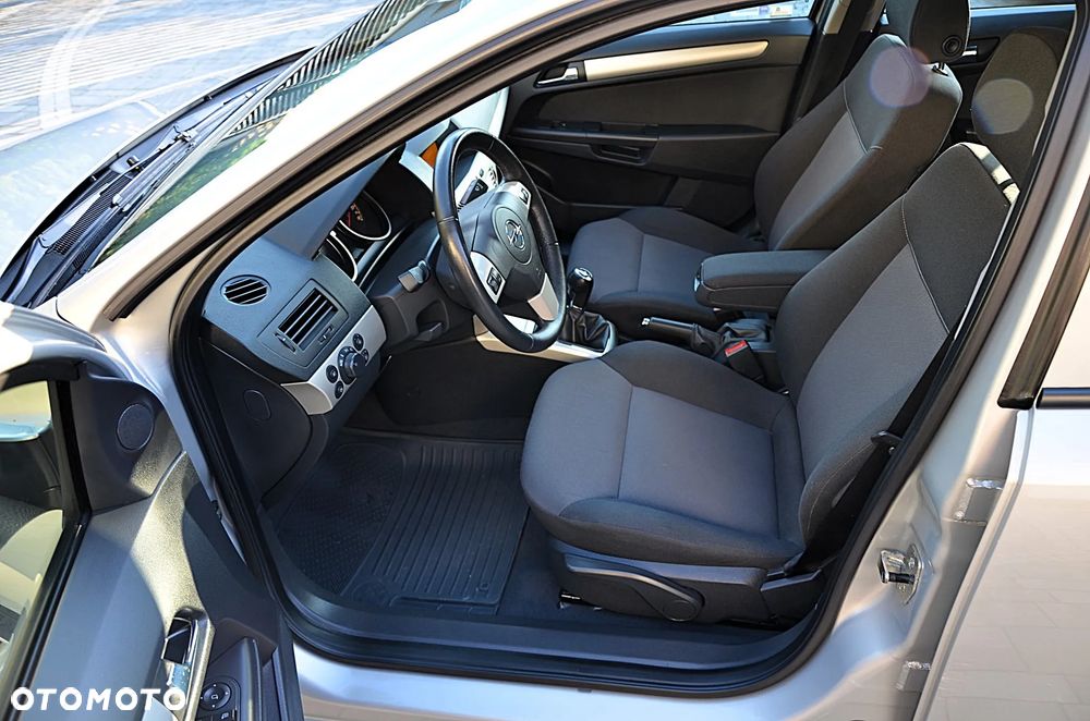 Opel Astra 1.6 Active - 15