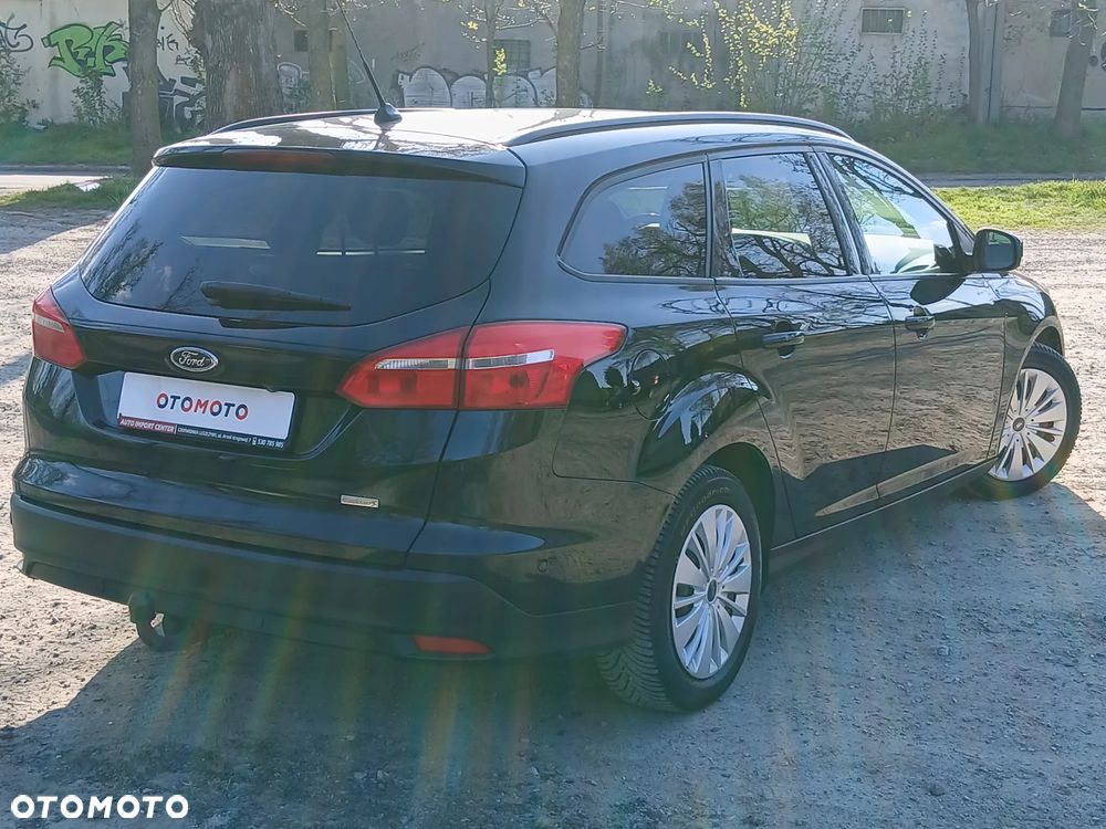 Ford Focus 1.0 EcoBoost STart-Stopp-System TITANIUM - 35