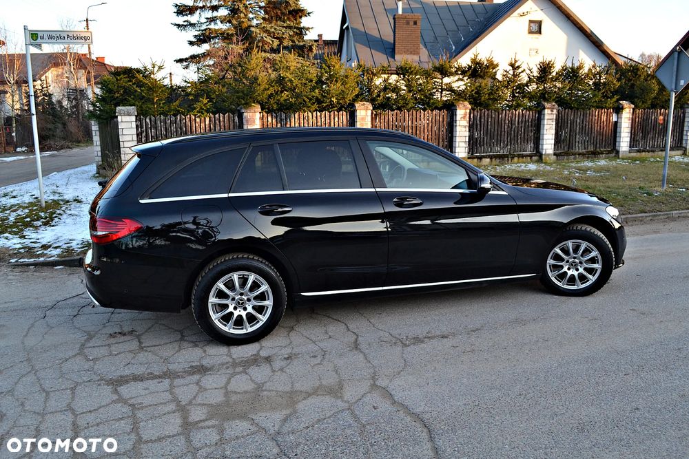 Mercedes-Benz Klasa C 220 d 9G-TRONIC Exclusive - 18
