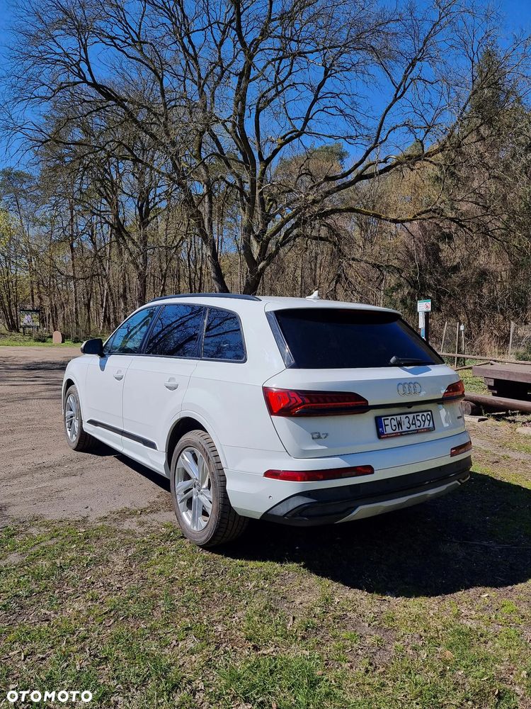 Audi Q7 - 6