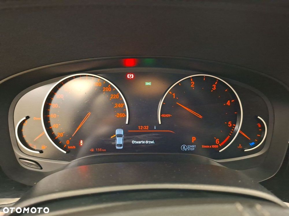 BMW Seria 5 520d Luxury Line - 16