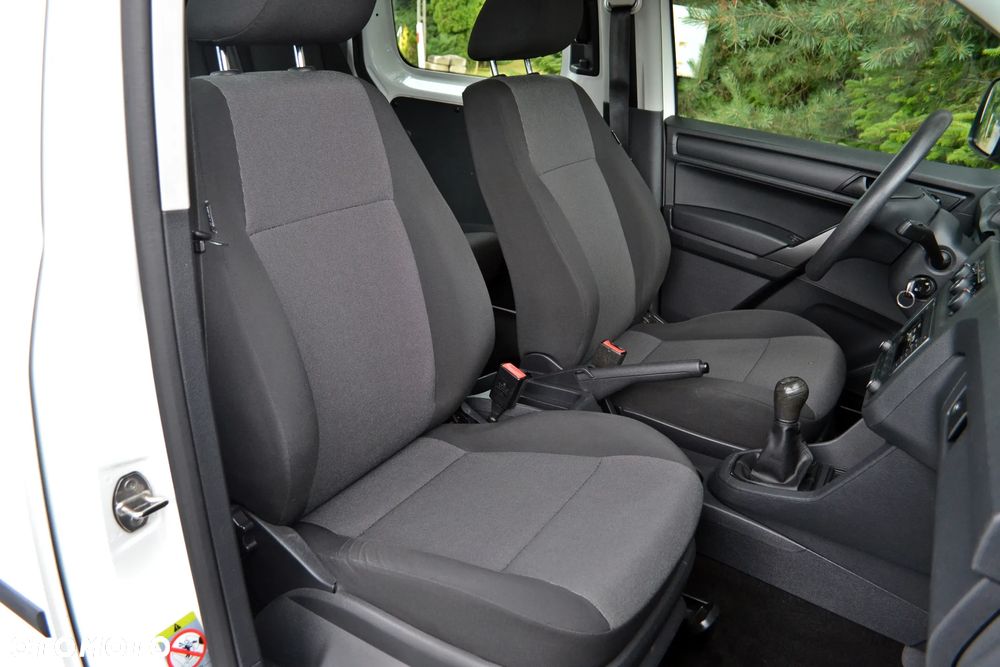 Volkswagen Caddy - 22