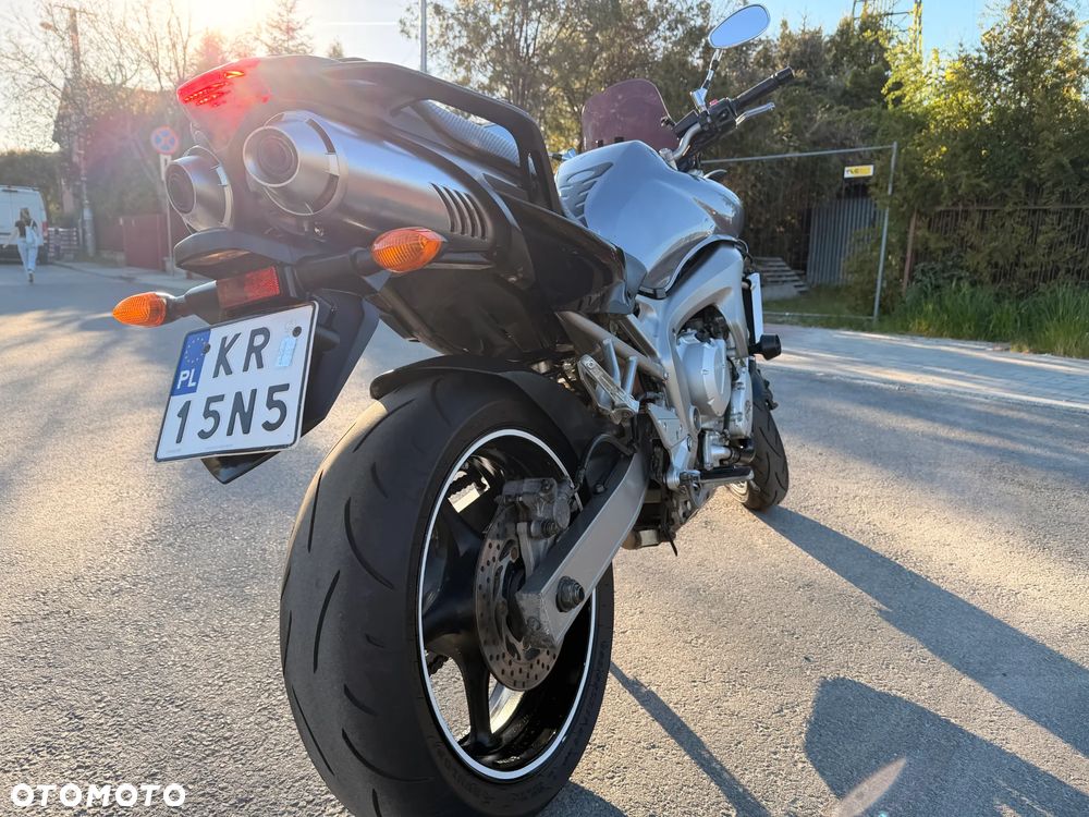 Yamaha FZ6 - 13