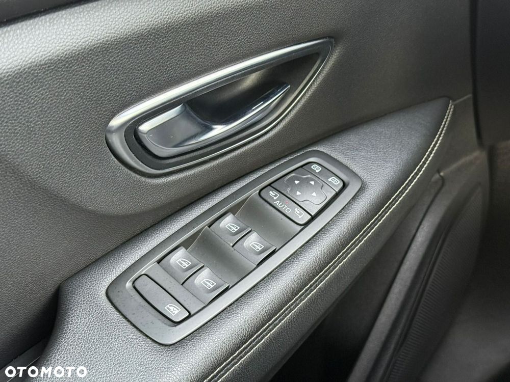 Renault Grand Scenic - 15