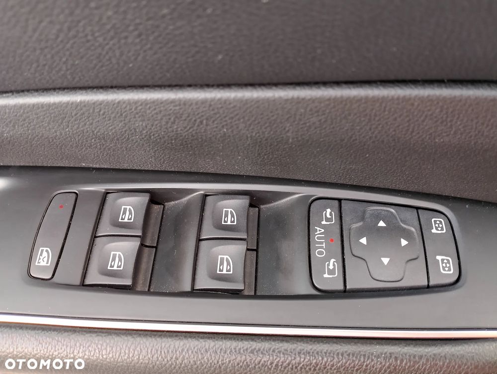 Renault Talisman 1.3 TCe FAP Limited EDC - 32