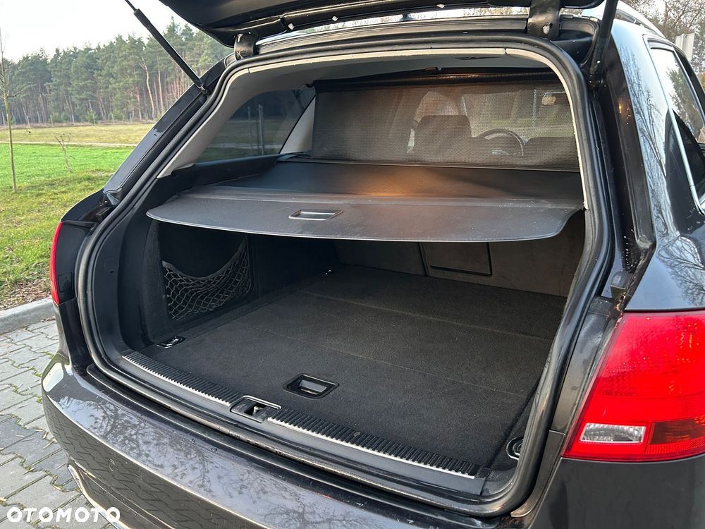 Audi A4 Avant 3.0 TDI quattro - 33