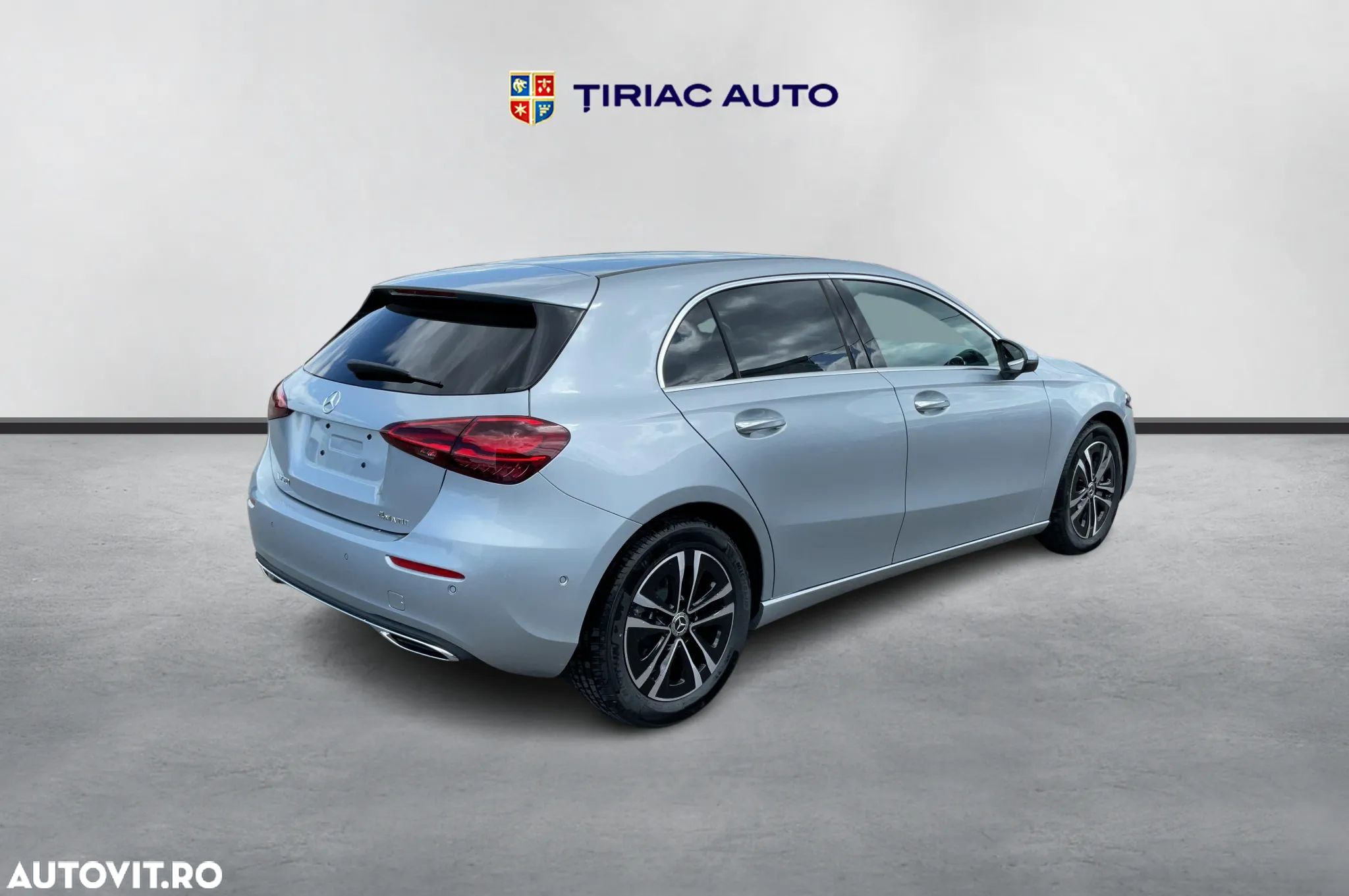 Mercedes-Benz A 220 4MATIC MHEV 8G-DCT - 5