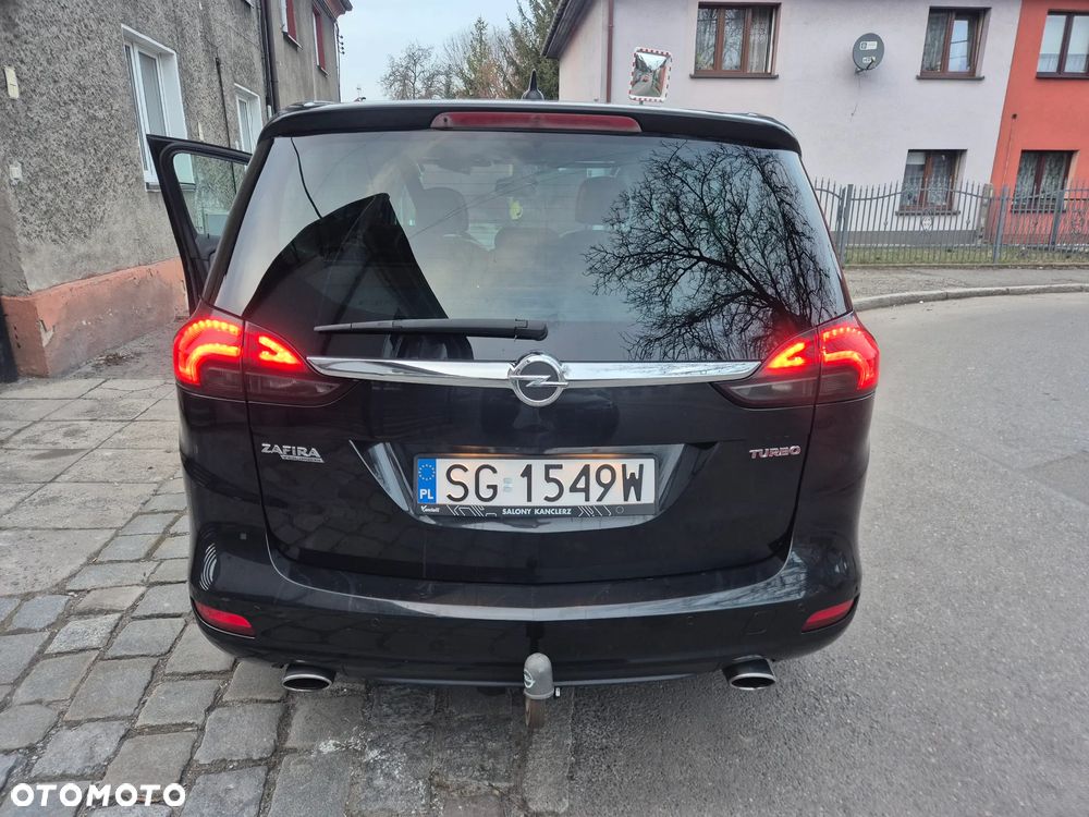 Opel Zafira 1.6 T SIDI Cosmo S&S - 23