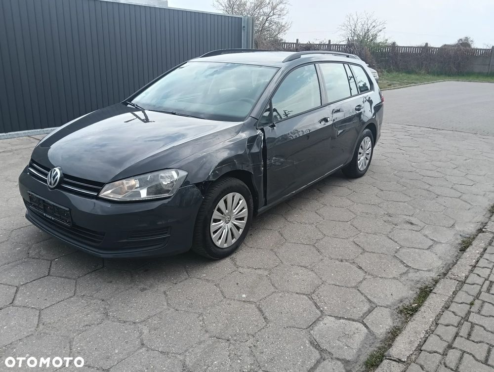 Volkswagen Golf 1.2 TSI BlueMotion Technology Comfortline - 4