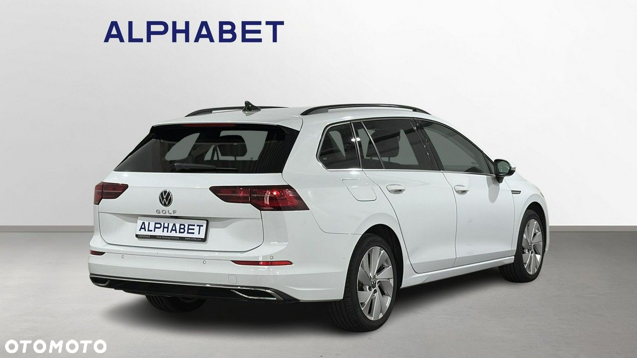 Volkswagen Golf - 6