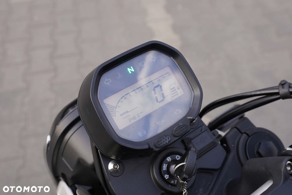 VOGE 300AC - 4