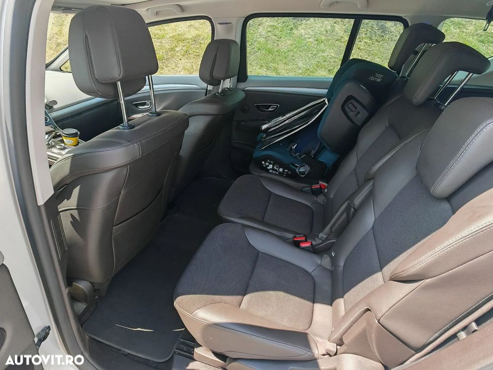 Renault Espace Energy dCi 160 EDC Intens - 17