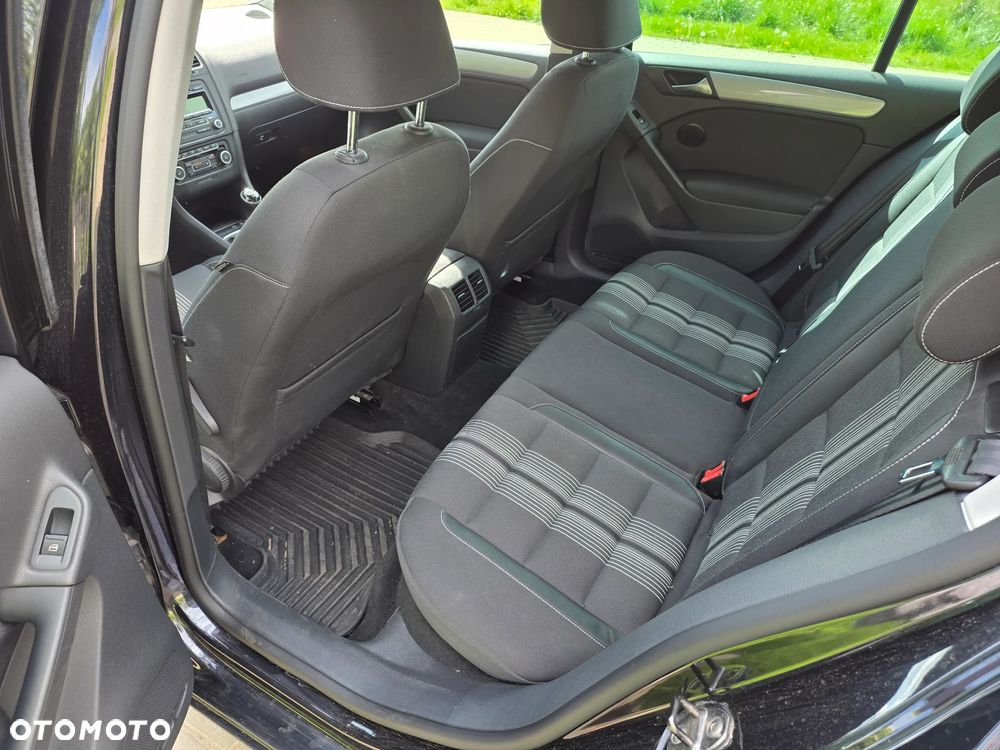 Volkswagen Golf 1.2 TSI Highline - 17