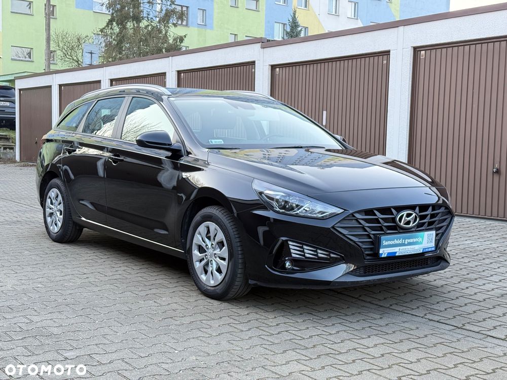 Hyundai i30 1.5 DPI Classic + - 33