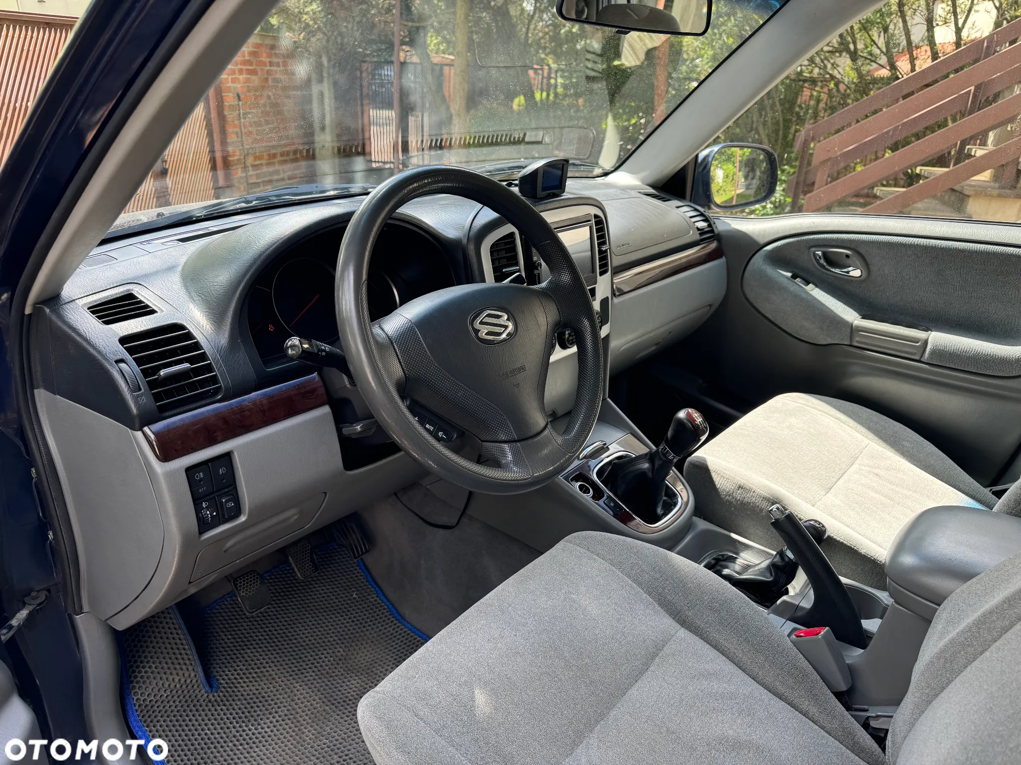 Suzuki Grand Vitara 2.7 V6 - 10