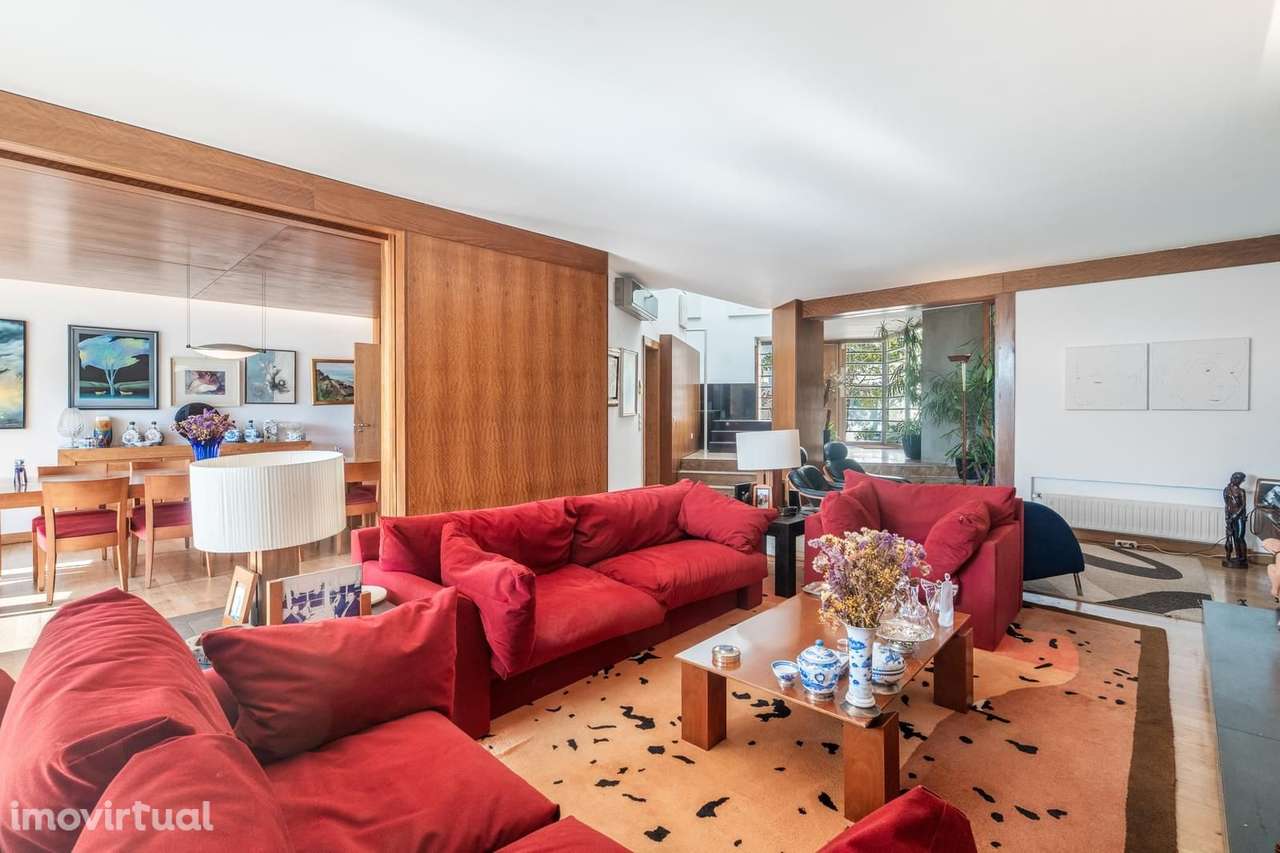 Moradia T6 com piscina, Carnaxide, Oeiras - Grande imagem: 3/51