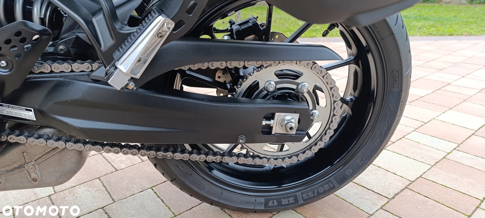 Yamaha MT - 33