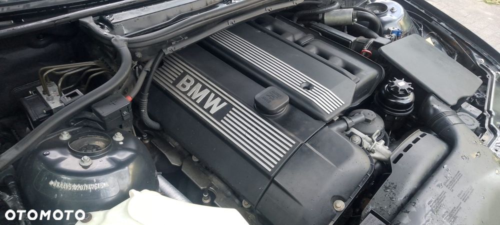 BMW Seria 3 - 8