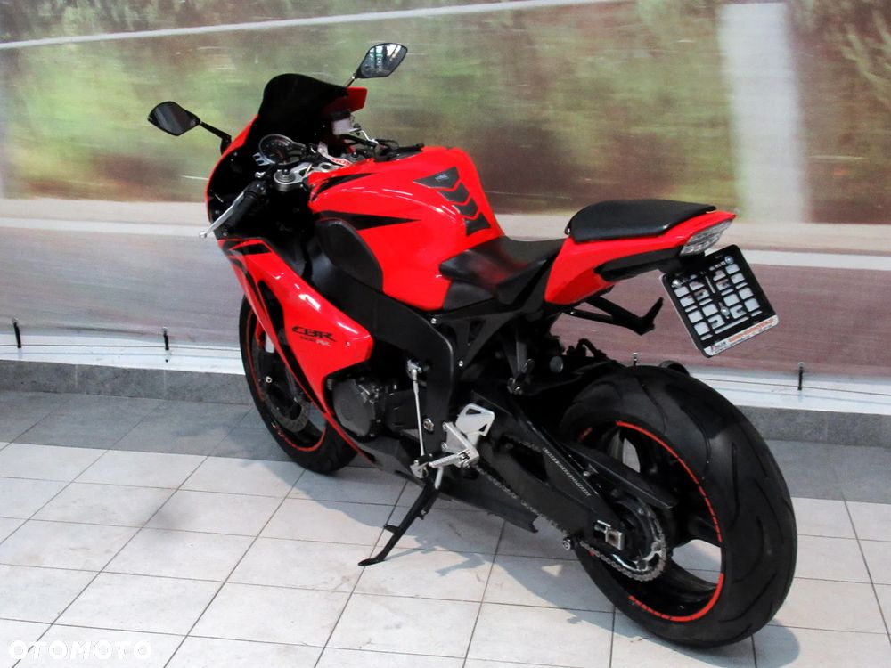 Honda CBR - 6