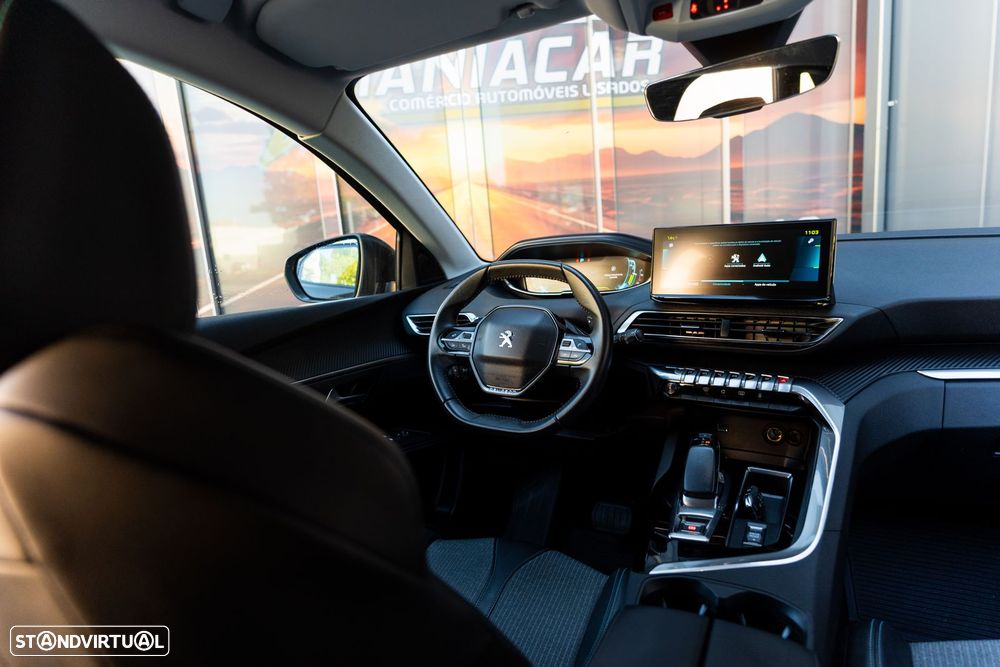 Peugeot 3008 1.6 Hybrid Allure e-EAT8 - 16