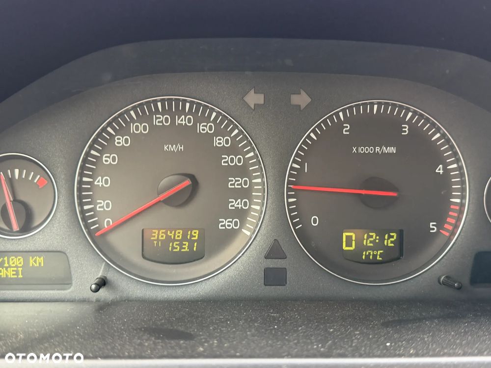 Volvo XC 90 D5 Momentum - 2