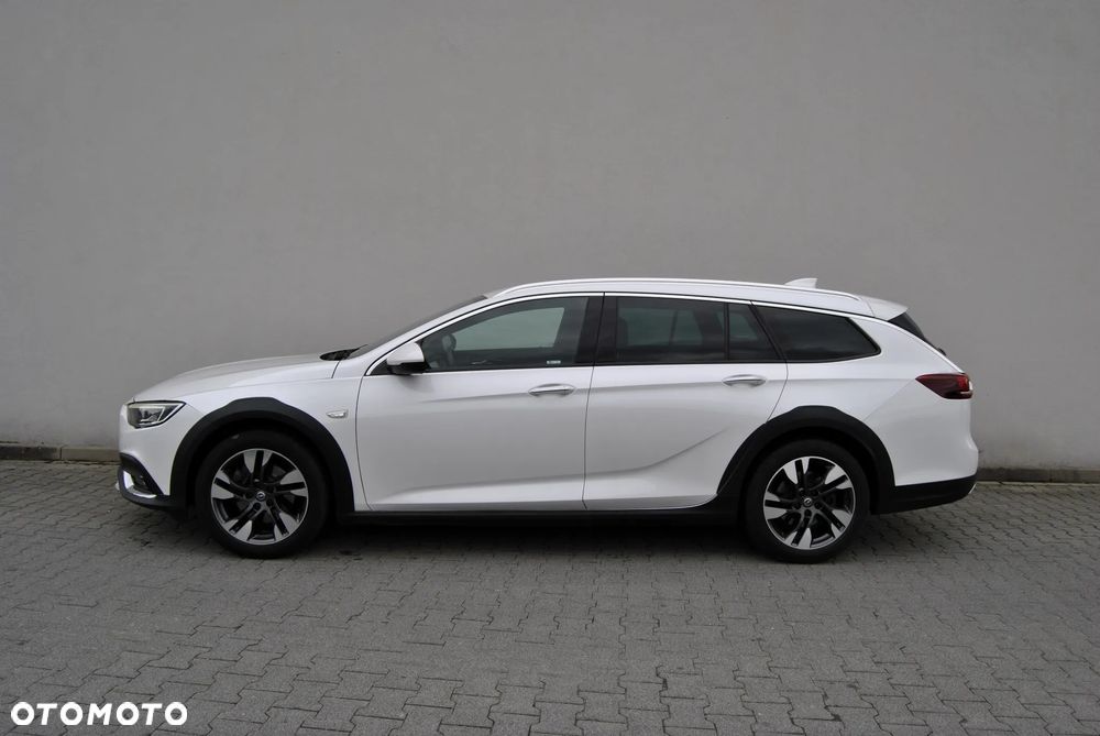 Opel Insignia CT 2.0 CDTI 4x4 Exclusive S&S - 2