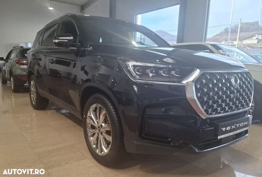 KG Mobility Rexton - 3