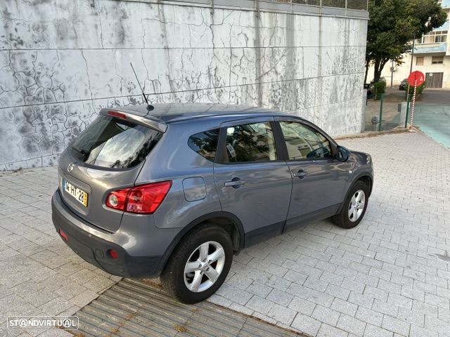 Nissan Qashqai 1.5 dCi Visia AC - 10