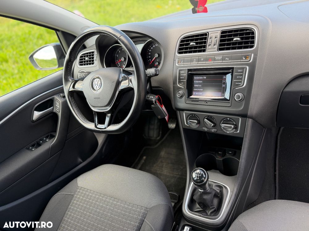 Volkswagen Polo 1.2 TSI Blue Motion Technology Lounge - 9