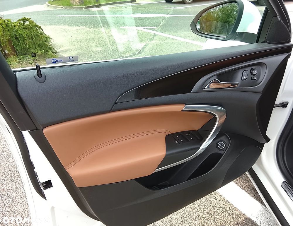 Opel Insignia 1.4 T Cosmo S&S - 23