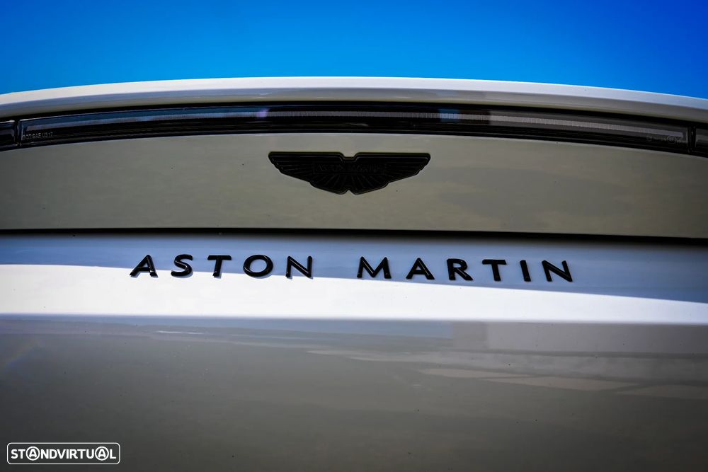 Aston Martin Vantage Coupe V8 - 14