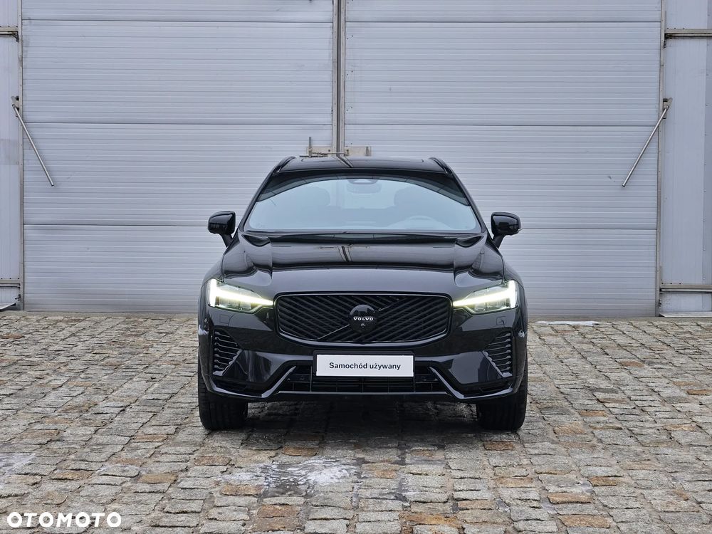 Volvo XC 60 T8 Plug-In Hybrid AWD Ultra Black Edition - 33