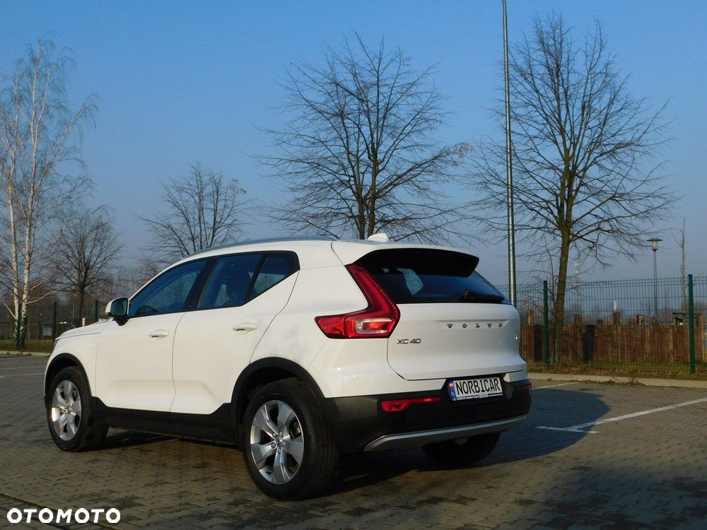 Volvo XC 40 D3 Momentum Pro - 5