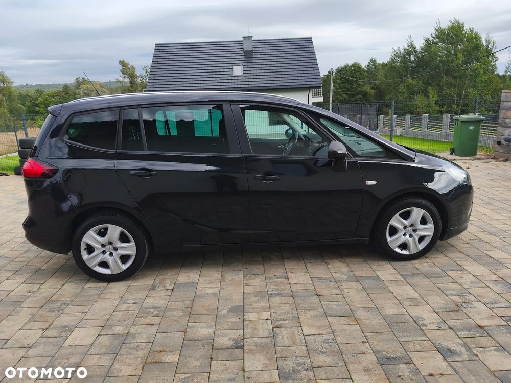 Opel Zafira 1.4 T Cosmo EcoFLEX S&S - 10